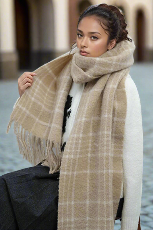 Saint Clarté: Crème Warmth Scarf